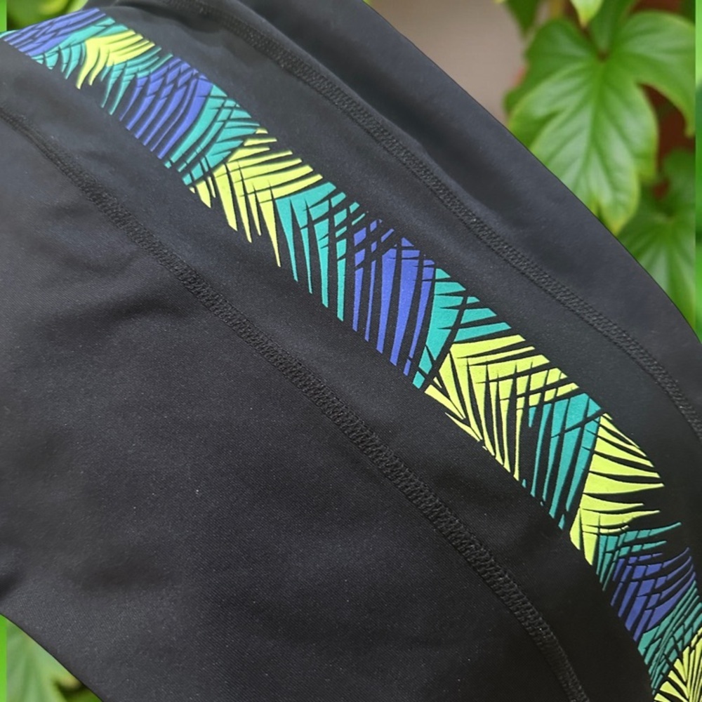 Tek Gear Black - DryTek Activewear | Capri Work-outs | Blue-Green Accent Panel